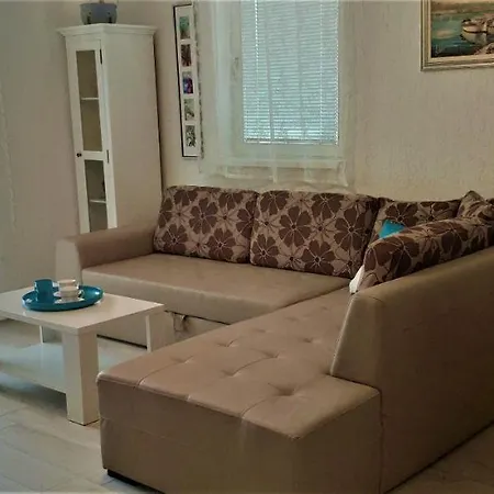 Apartment Flower Vodice